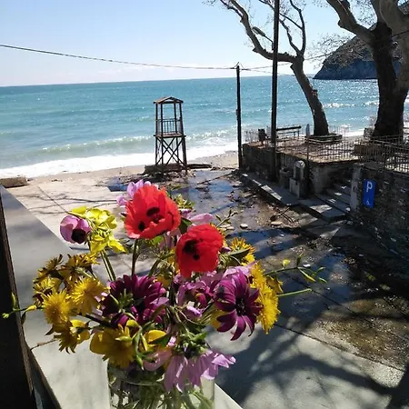 Kamari * Keramídhion