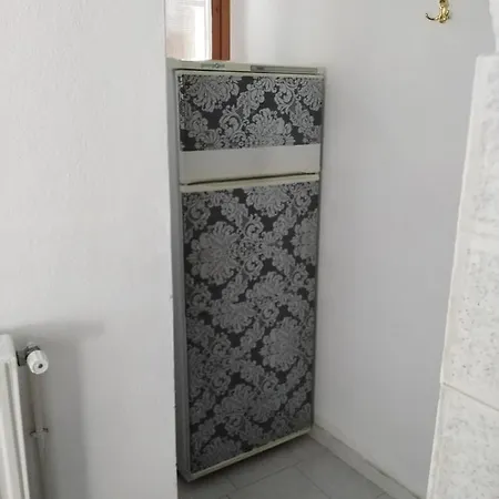 Kamari Keramidhion